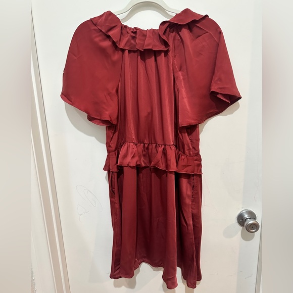 Old Navy Burgundy Ruffled Mini Dress - Picture 4 of 6